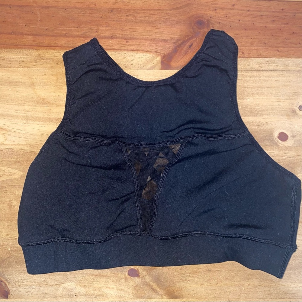 Chestee Size 6